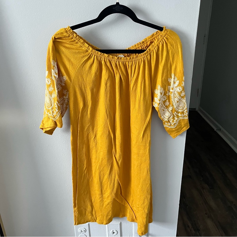 Off the Shoulder Flowy Dress